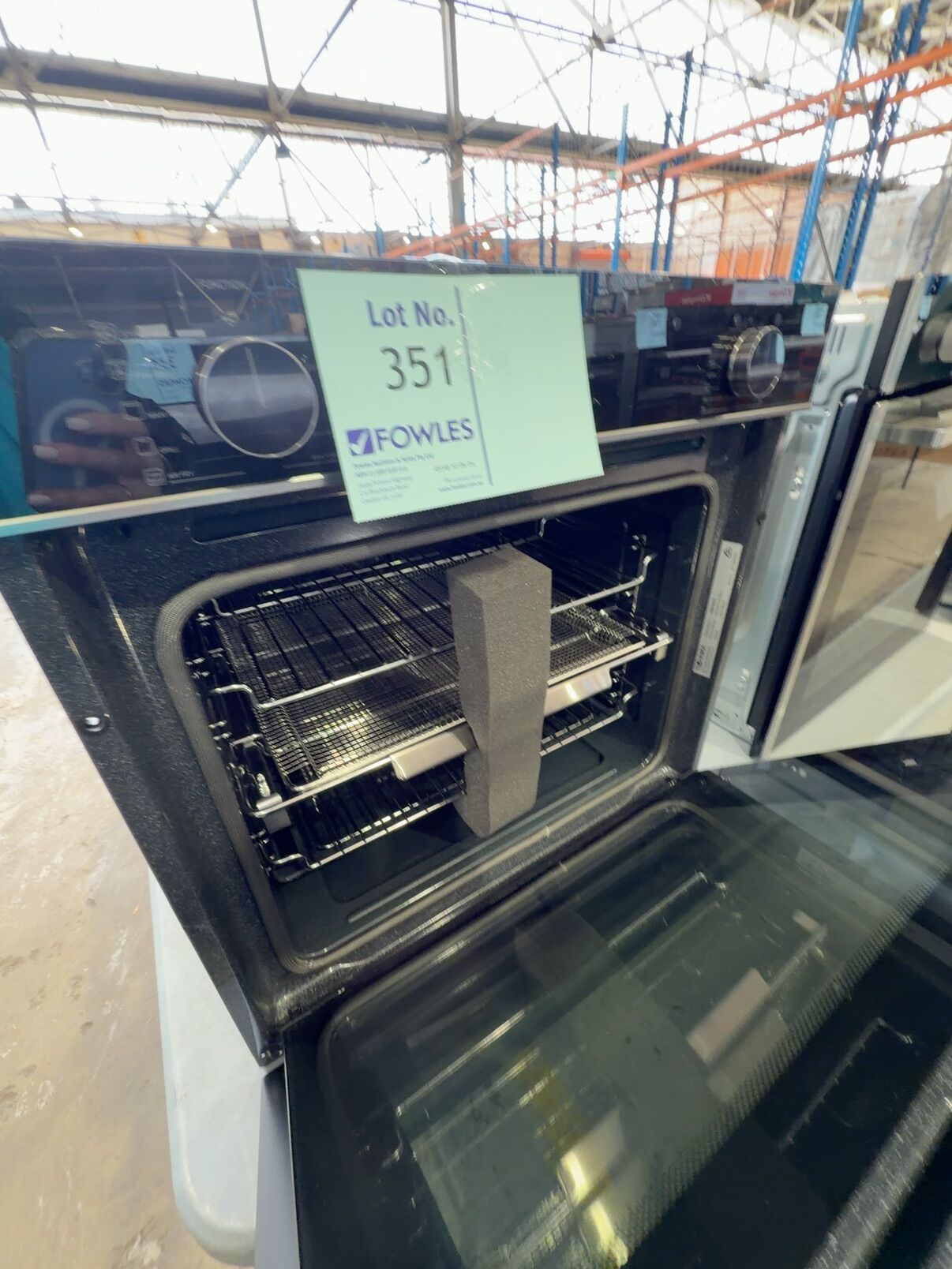 EX DISPLAY TECHNIKA TO6010ATB 600MM ELECTRIC OVEN WITH 10 FUNCTIONS INCLUDING STEAM BAKE & AIRFRY, RRP$899 WITH 3 MONTH WARRANTY EX DISPLAY TECHNIKA TO6010ATB 600MM ELECTRIC OVEN WITH 10 FUNCTIONS INCLUDING STEAM BAKE & AIRFRY, RRP$899 WITH 3 MONTH WARRANTY