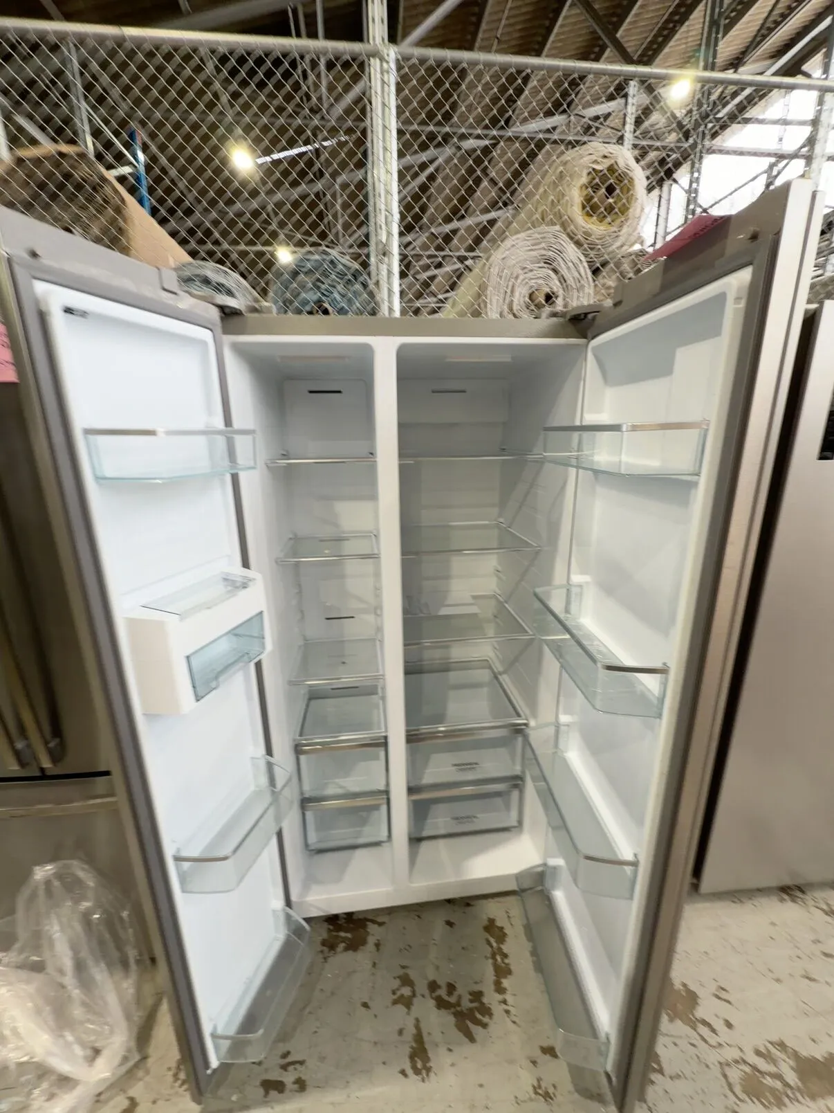 WESTINGHOUSE WSE6630SA SIDE BY SIDE FRIDGE S/STEEL, 624 LITRE, FRESHSEAL CRISPERS, QUICK FREEZE, QUICK CHILL FUNCTION, DUAL ICEMAKERS SPILLSAFE SHELVES, 12 MONTH WARRANTY RRP$1699 WESTINGHOUSE WSE6630SA SIDE BY SIDE FRIDGE S/STEEL, 624 LITRE, FRESHSEAL CRISPERS, QUICK FREEZE, QUICK CHILL FUNCTION, DUAL ICEMAKERS SPILLSAFE SHELVES, 12 MONTH WARRANTY RRP$1699