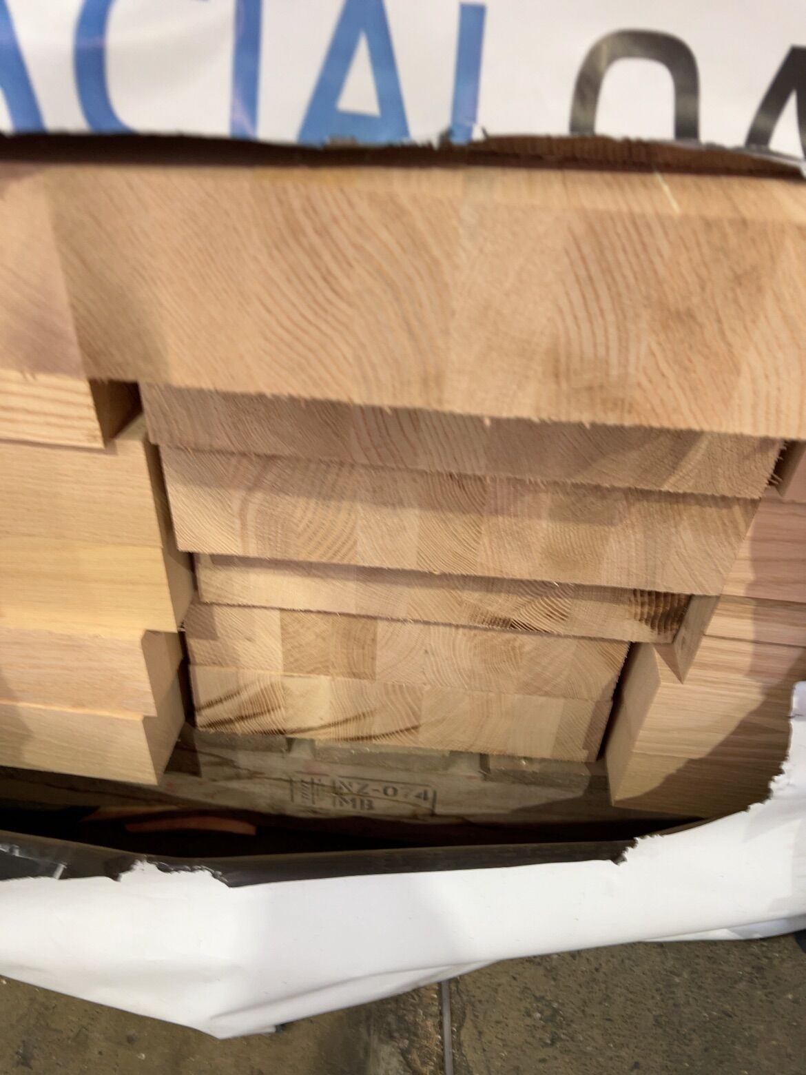 290X68 GLACIAL OAK DAR LAM KD HARDWOOD CHOPPING BLOCKS 290X68 GLACIAL OAK DAR LAM KD HARDWOOD CHOPPING BLOCKS