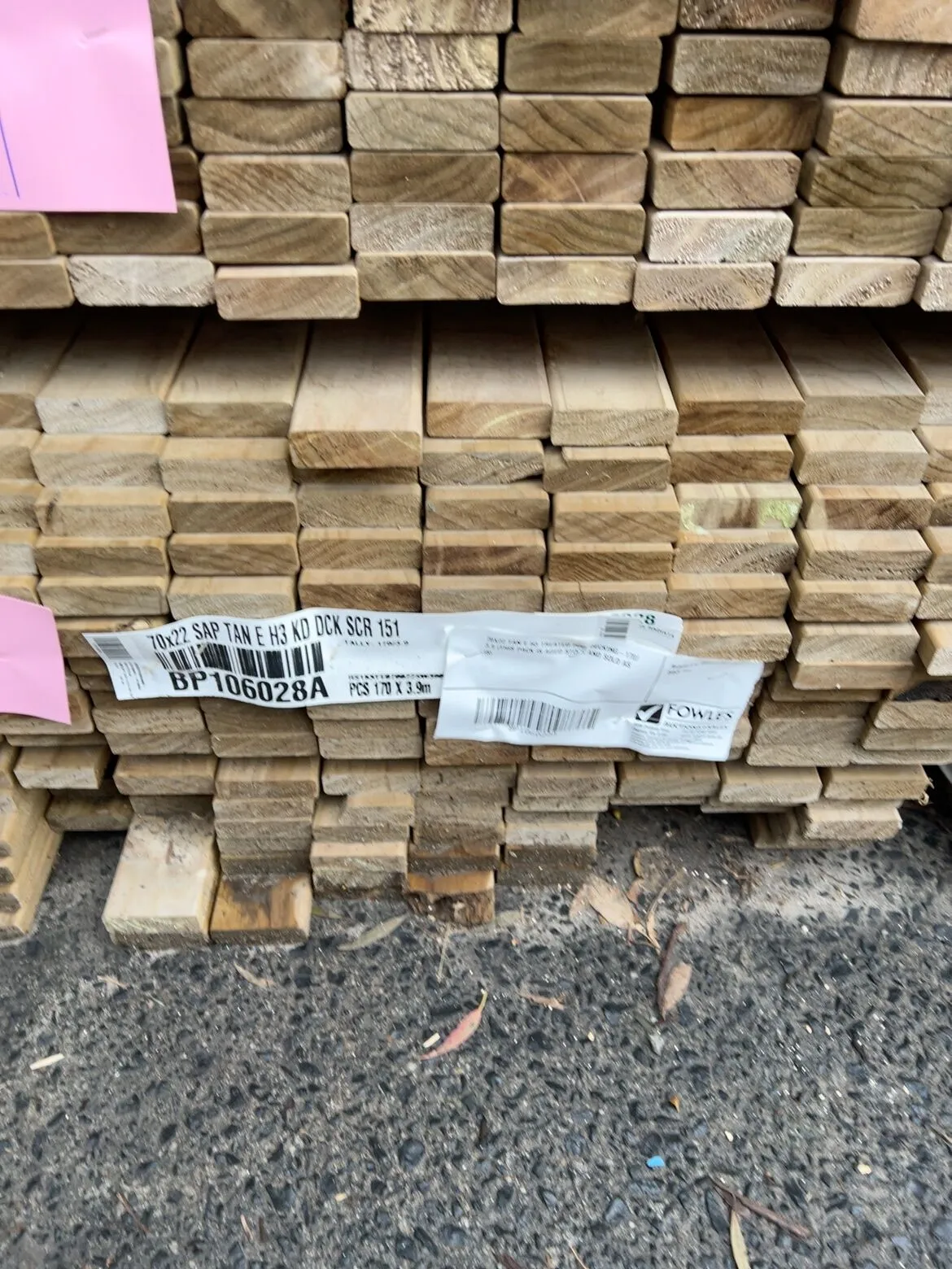 70X22 TAN E H3 TREATED PINE DECKING-170/3.9 (THIS PACK IS AGED STOCK AND SOLD AS IS) 70X22 TAN E H3 TREATED PINE DECKING-170/3.9 (THIS PACK IS AGED STOCK AND SOLD AS IS)