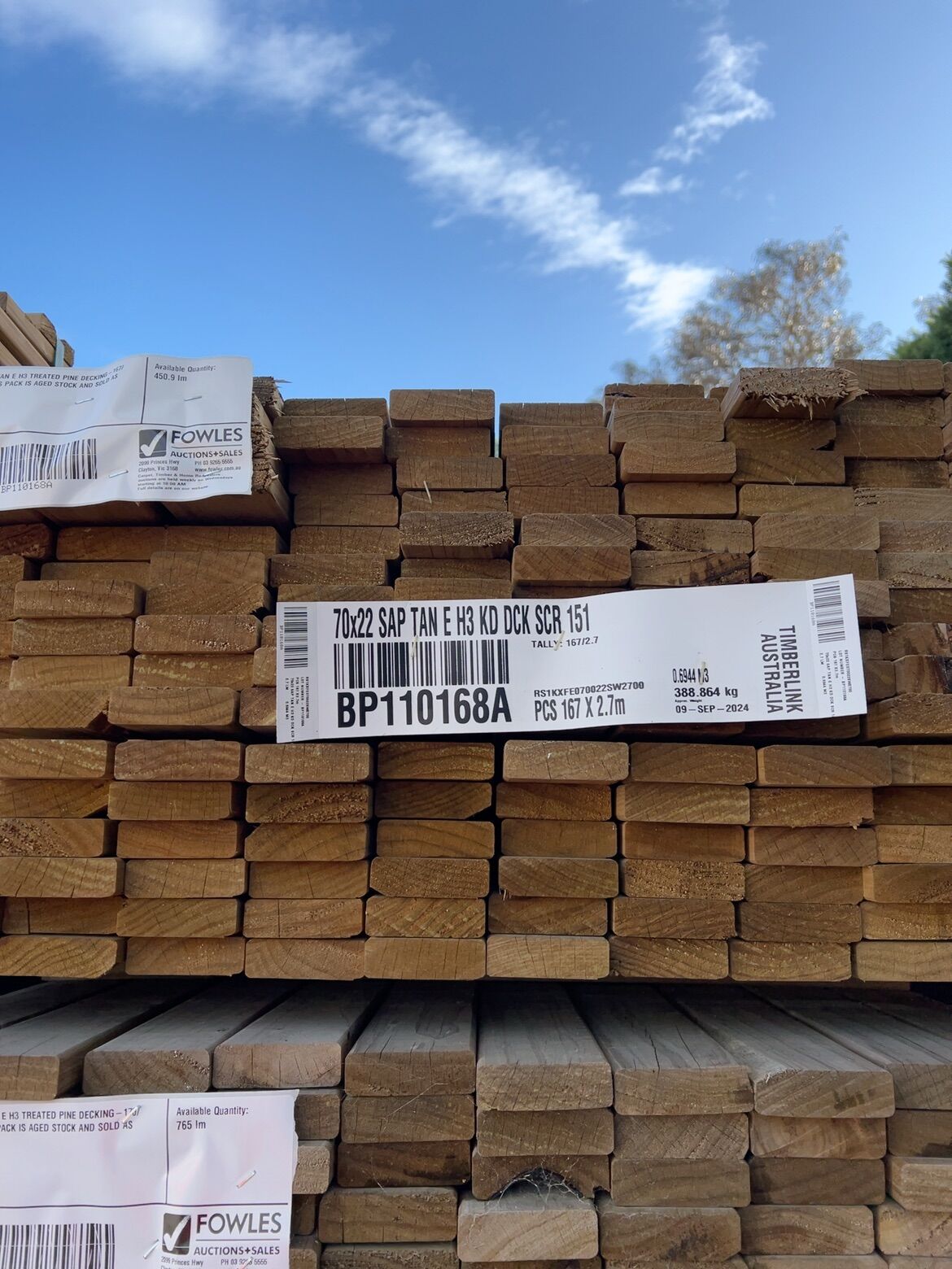 70X22 TAN E H3 TREATED PINE DECKING-167/2.7 (THIS PACK IS AGED STOCK AND SOLD AS IS) 70X22 TAN E H3 TREATED PINE DECKING-167/2.7 (THIS PACK IS AGED STOCK AND SOLD AS IS)