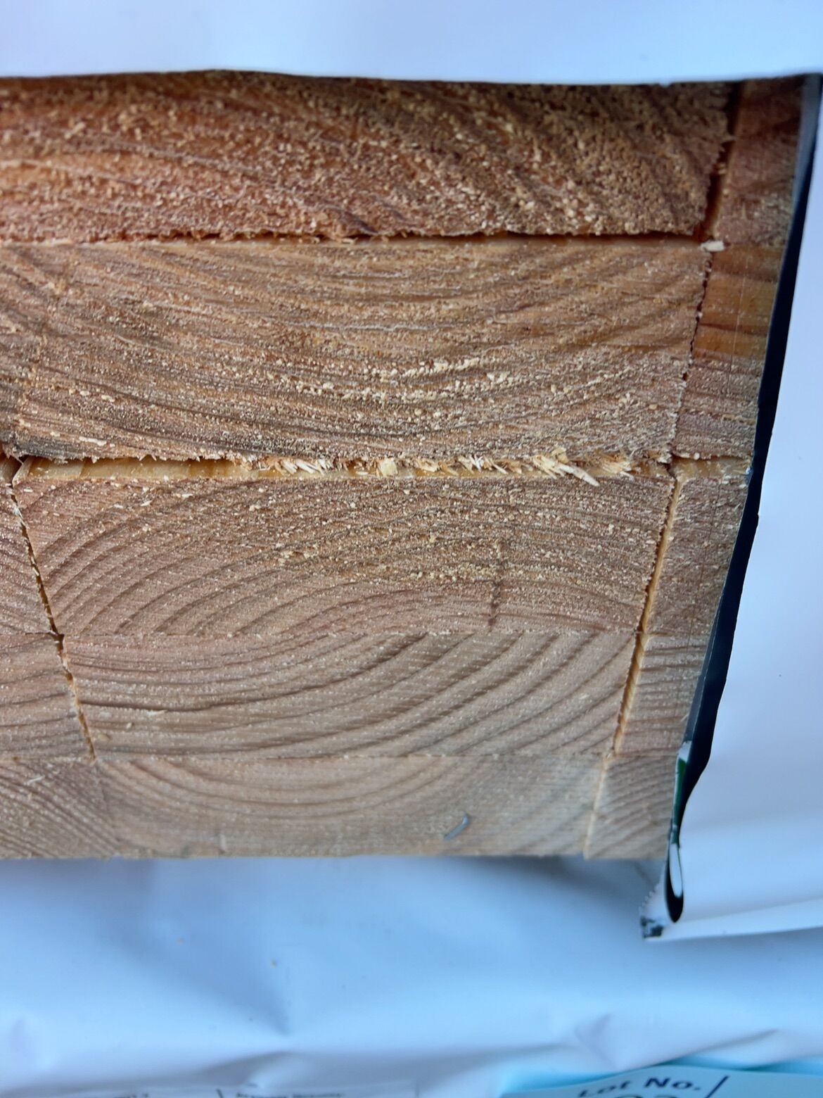 140X45 VE3 MGP10 TREATED PINE-40/1.2 (THIS PACK IS AGED STOCK AND SOLD AS IS) 140X45 VE3 MGP10 TREATED PINE-40/1.2 (THIS PACK IS AGED STOCK AND SOLD AS IS)