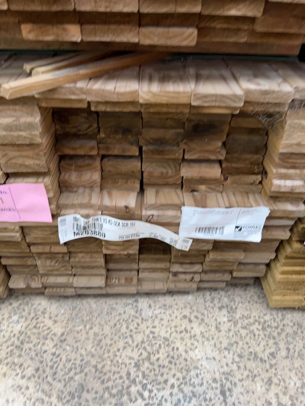 90X22 TAN E H3 TREATED PINE DECKING-224/3.6 (THIS PACK IS AGED STOCK AND SOLD AS IS) 90X22 TAN E H3 TREATED PINE DECKING-224/3.6 (THIS PACK IS AGED STOCK AND SOLD AS IS)