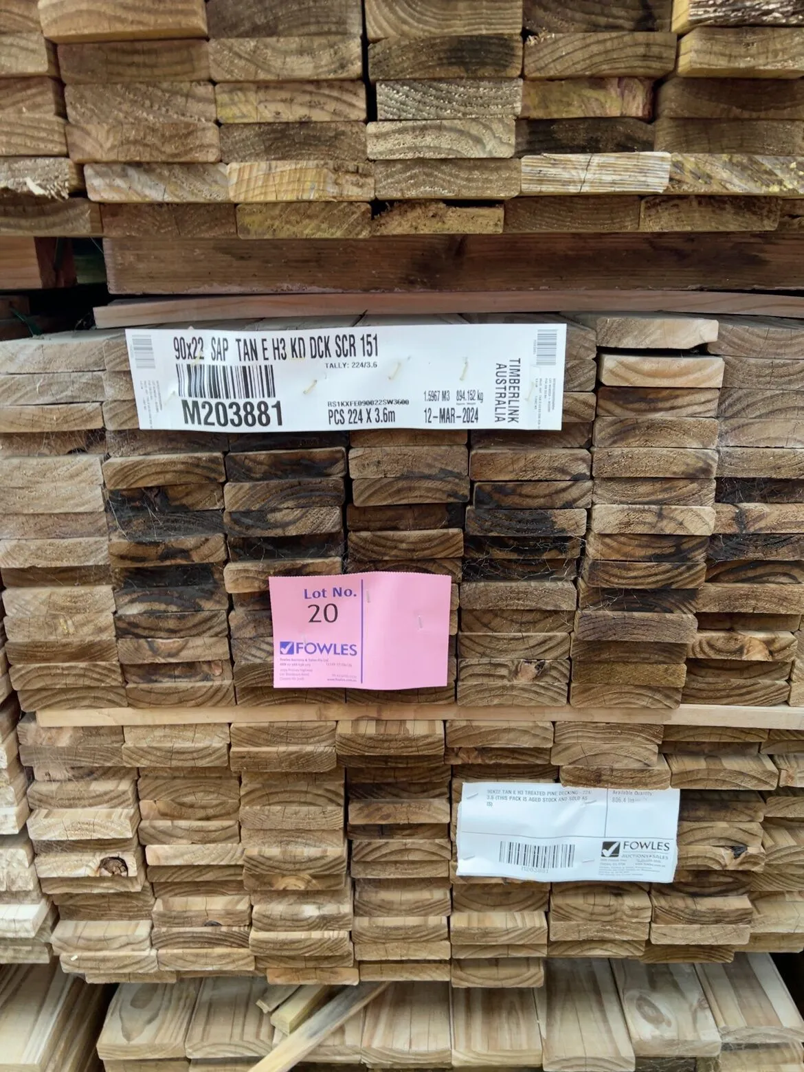 90X22 TAN E H3 TREATED PINE DECKING-224/3.6 (THIS PACK IS AGED STOCK AND SOLD AS IS) 90X22 TAN E H3 TREATED PINE DECKING-224/3.6 (THIS PACK IS AGED STOCK AND SOLD AS IS)
