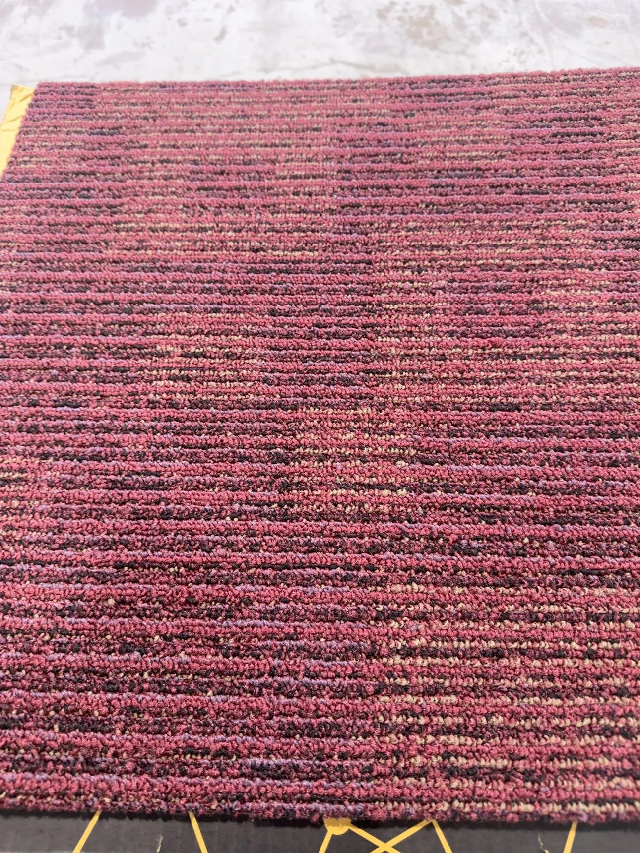Quiet Back Carpet Tile Urban Singapore Plaza - Size 500x500 (5.0m2) Quiet Back Carpet Tile Urban Singapore Plaza - Size 500x500 (5.0m2)