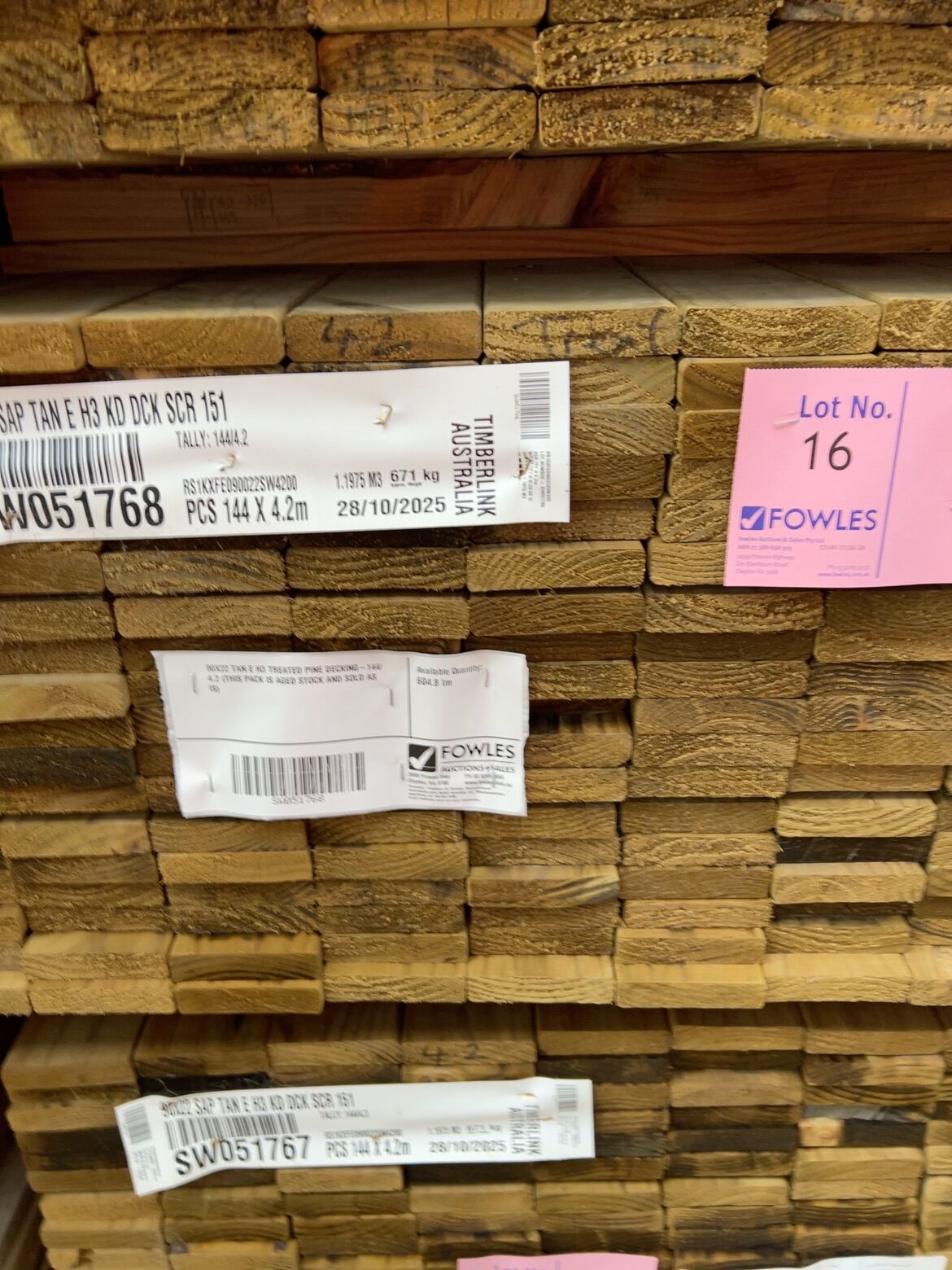 90X22 TAN E H3 TREATED PINE DECKING-144/4.2 (THIS PACK IS AGED STOCK AND SOLD AS IS) 90X22 TAN E H3 TREATED PINE DECKING-144/4.2 (THIS PACK IS AGED STOCK AND SOLD AS IS)