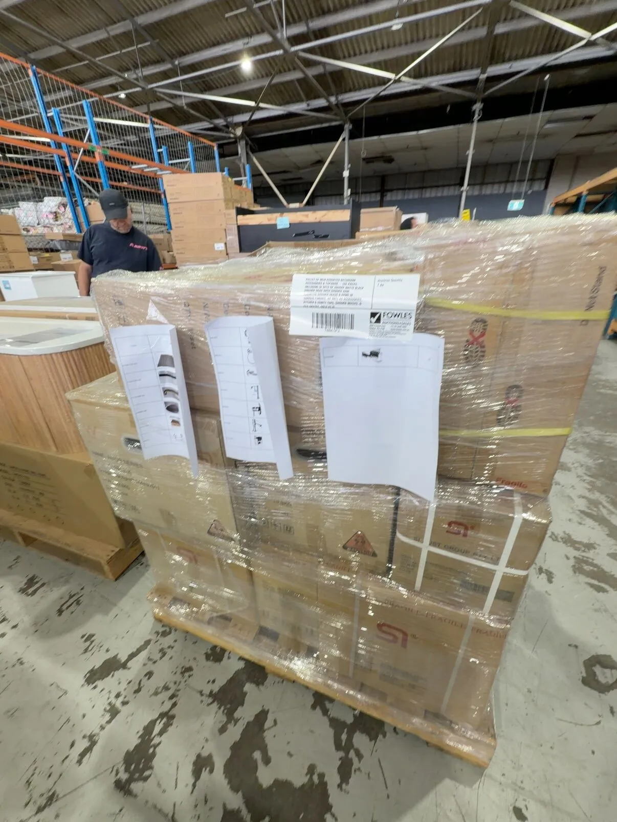 PALLET OF NEW ASSORTED BATHROOM ACCESSORIES & TAPWARE - 280 PIECES, INCLUDING 50 SETS OF SQUARE MATTE BLACK SHOWER HEAD WITH SHOWER ARM, ASSORTED SHOWER HEADS & ARMS IN VARIOUS FINSHES, AS WELL AS ACCESSORIES, KITCHEN & VANITY TAPS, SHOWER MIXERS, & TILE GRATES, SOLD AS IS PALLET OF NEW ASSORTED BATHROOM ACCESSORIES & TAPWARE - 280 PIECES, INCLUDING 50 SETS OF SQUARE MATTE BLACK SHOWER HEAD WITH SHOWER ARM, ASSORTED SHOWER HEADS & ARMS IN VARIOUS FINSHES, AS WELL AS ACCESSORIES, KITCHEN & VANITY TAPS, SHOWER MIXERS, & TILE GRATES, SOLD AS IS