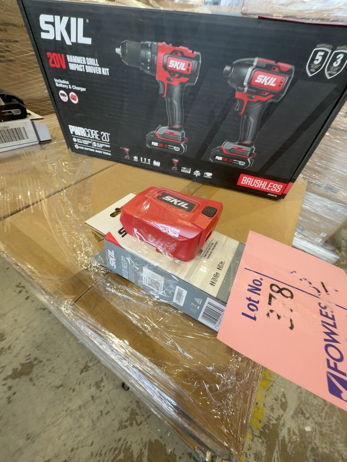 NEW SKIL PWRCORE 20V DUAL USB, POWER SOURCE ADAPTOR SKIN, (NO USB CORD SUPPLIED, SKIN ONLY) AD5923E-00, RRP$49 NEW SKIL PWRCORE 20V DUAL USB, POWER SOURCE ADAPTOR SKIN, (NO USB CORD SUPPLIED, SKIN ONLY) AD5923E-00, RRP$49