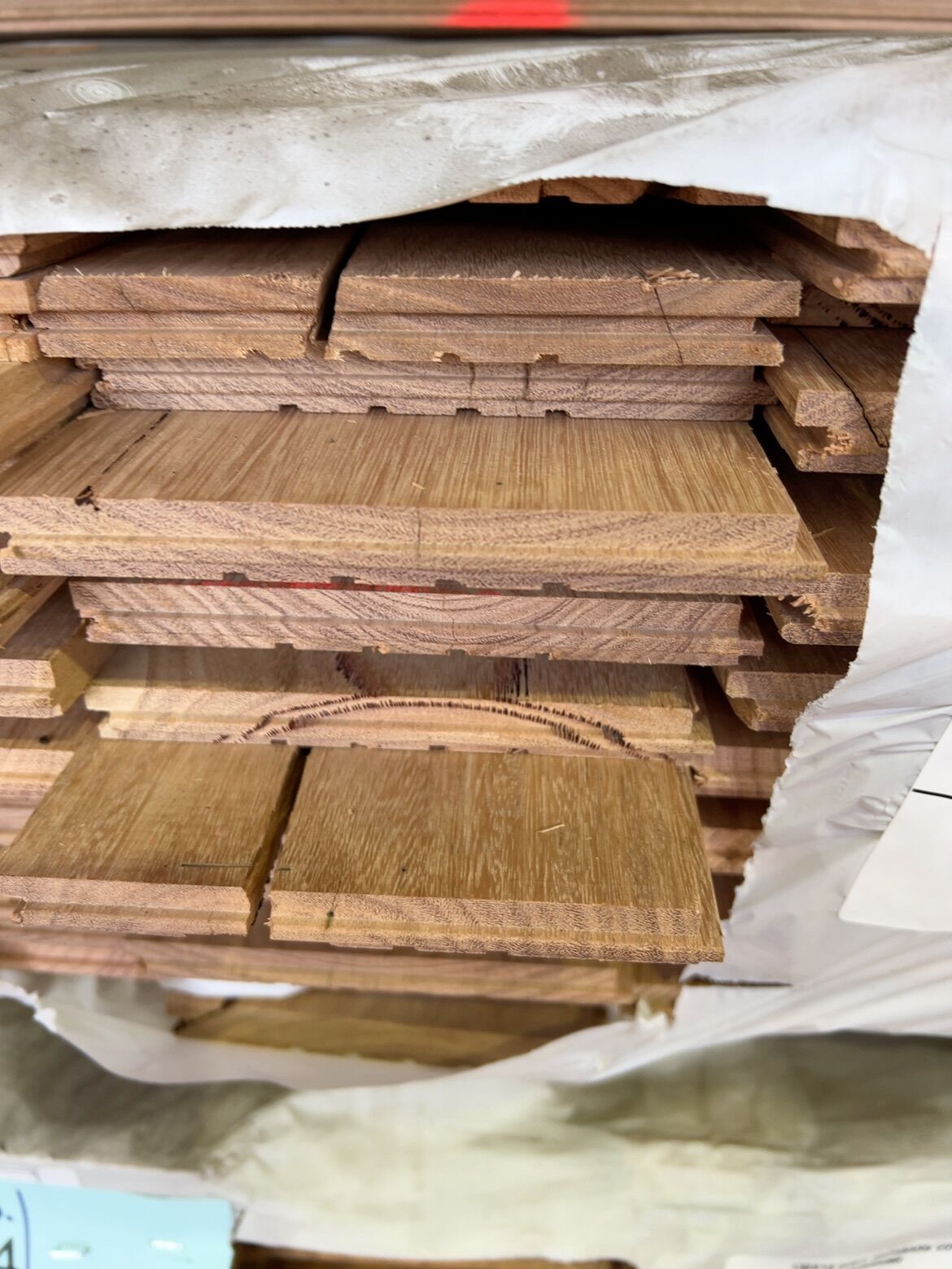 130X14 NEW ENGLAND BLACKBUTT COVER GRADE OVERLAY FLOORING 130X14 NEW ENGLAND BLACKBUTT COVER GRADE OVERLAY FLOORING