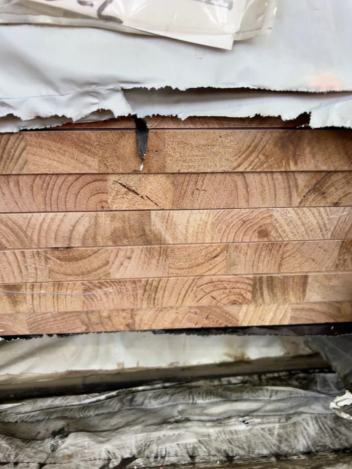 600X26 AUS OAK LAM KD HARDWOOD BENCHTOPS-12/2.2 600X26 AUS OAK LAM KD HARDWOOD BENCHTOPS-12/2.2