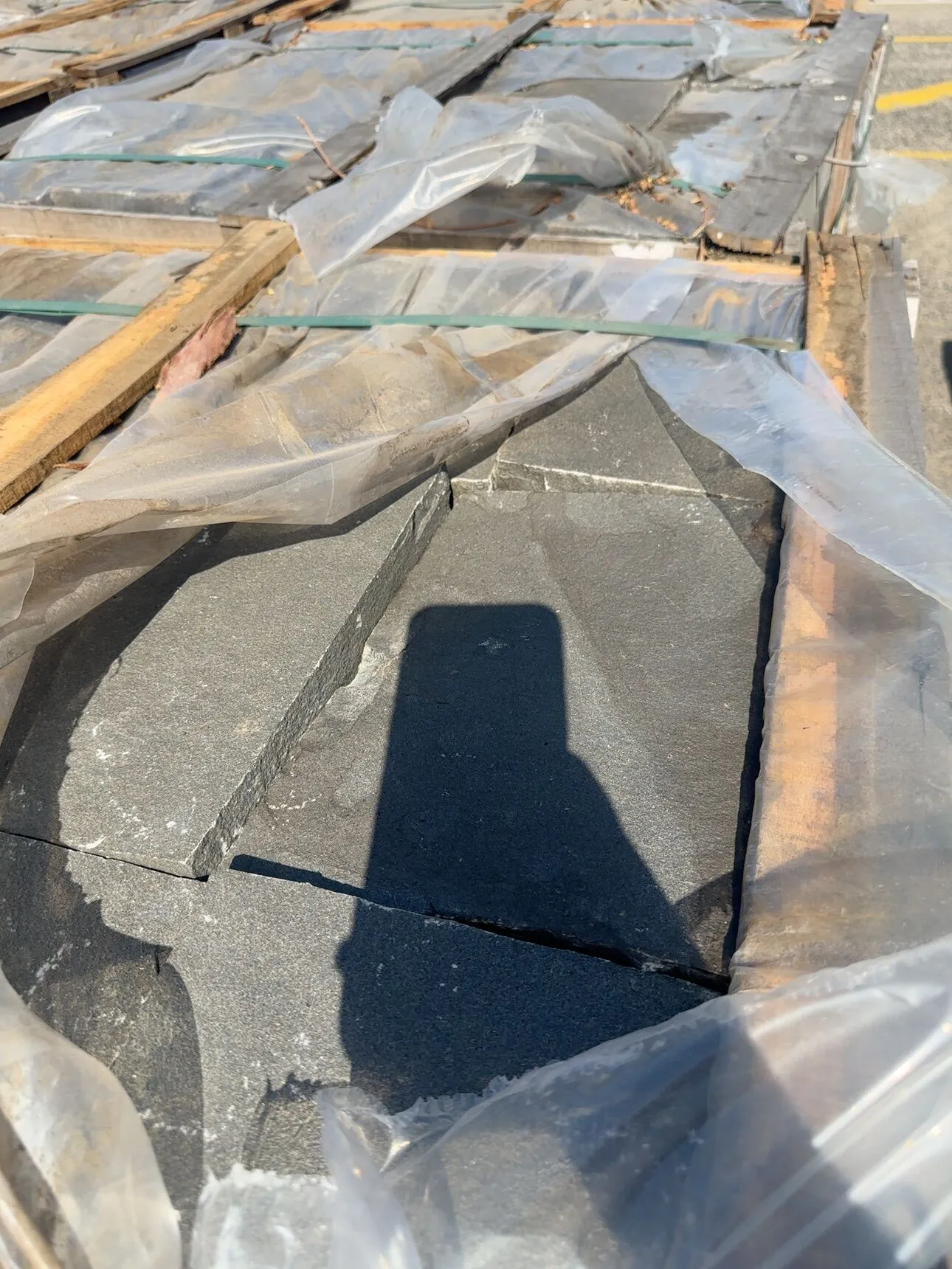 PALLET OF NATURAL BLUESTONE PITCHERS (RECLAIMED)- IDEAL FOR GARDEN PATHS, RETAINING WALLS, STAIR TREADS, ETC 300MM X 200MM X 150MM, APPROX 2.7M2 PER PALLET PALLET OF NATURAL BLUESTONE PITCHERS (RECLAIMED)- IDEAL FOR GARDEN PATHS, RETAINING WALLS, STAIR TREADS, ETC 300MM X 200MM X 150MM, APPROX 2.7M2 PER PALLET