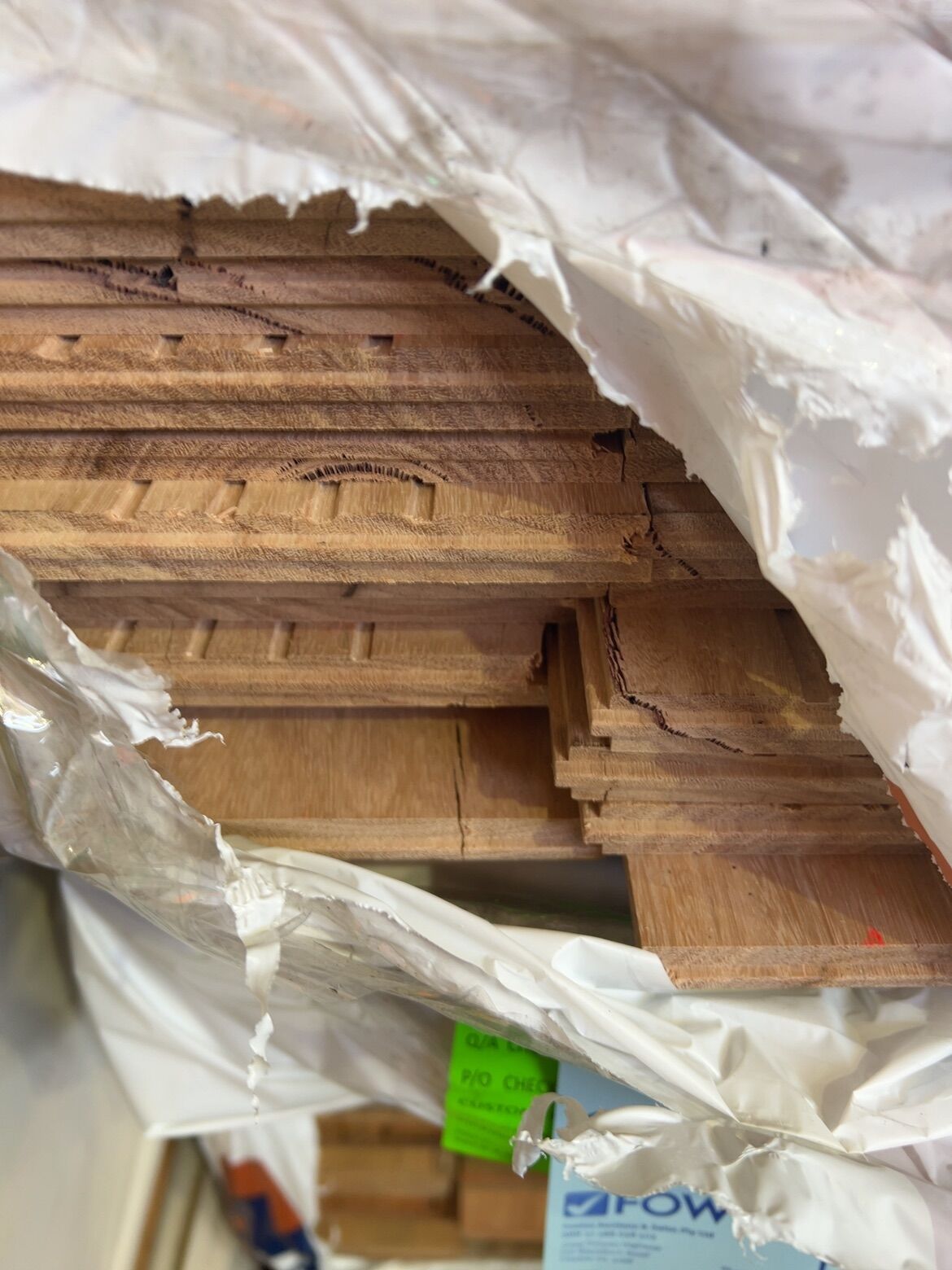 130X14 BLACKBUTT COVER GRADE OVERLAY FLOORING 130X14 BLACKBUTT COVER GRADE OVERLAY FLOORING