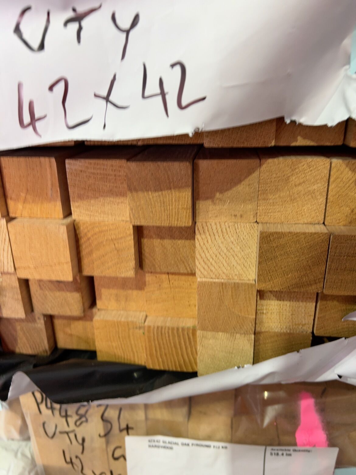 42X42 GLACIAL OAK P/ROUND F/J KD HARDWOOD 42X42 GLACIAL OAK P/ROUND F/J KD HARDWOOD