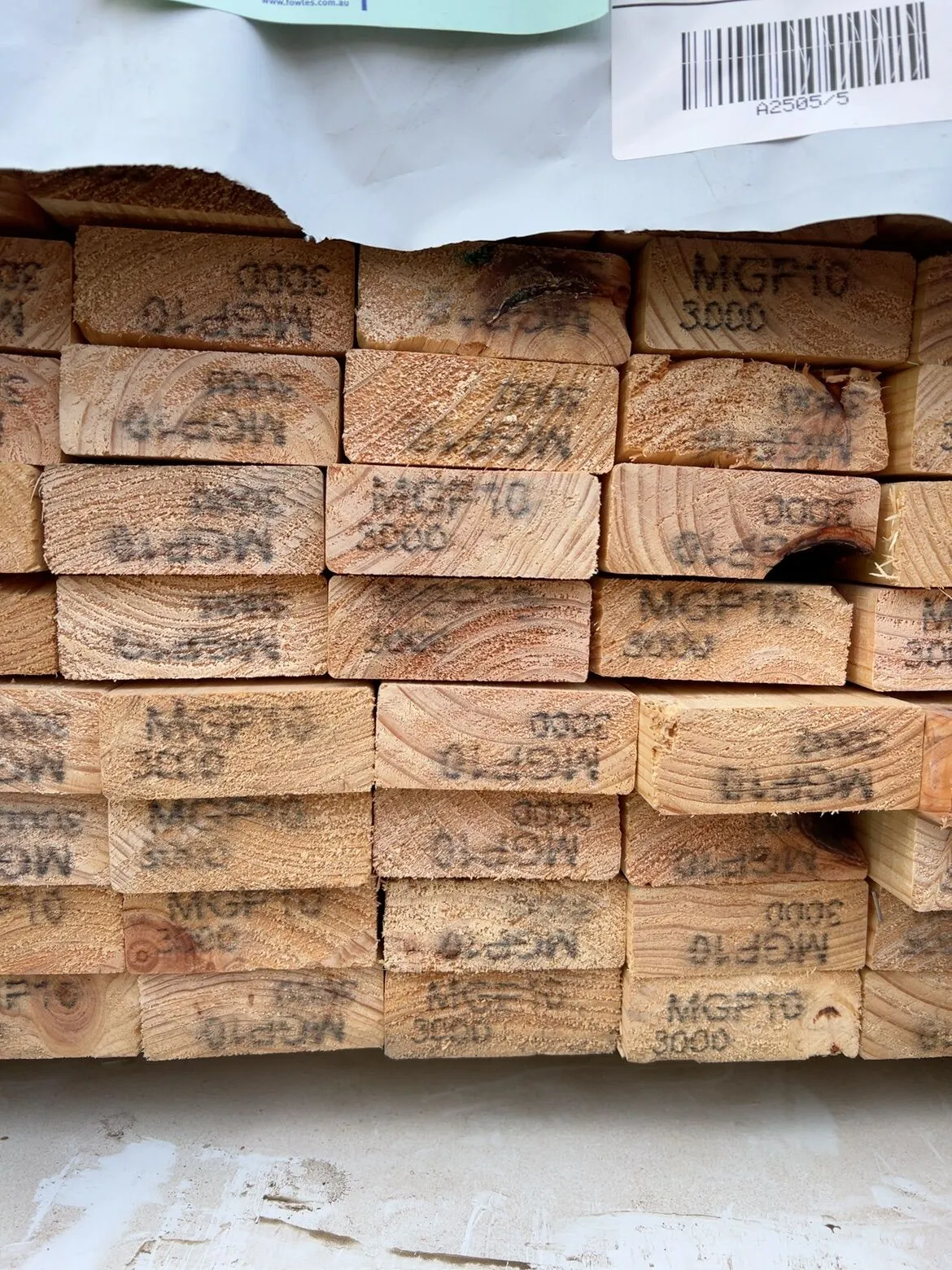 90X35 MGP10 PINE-96/3.0 90X35 MGP10 PINE-96/3.0