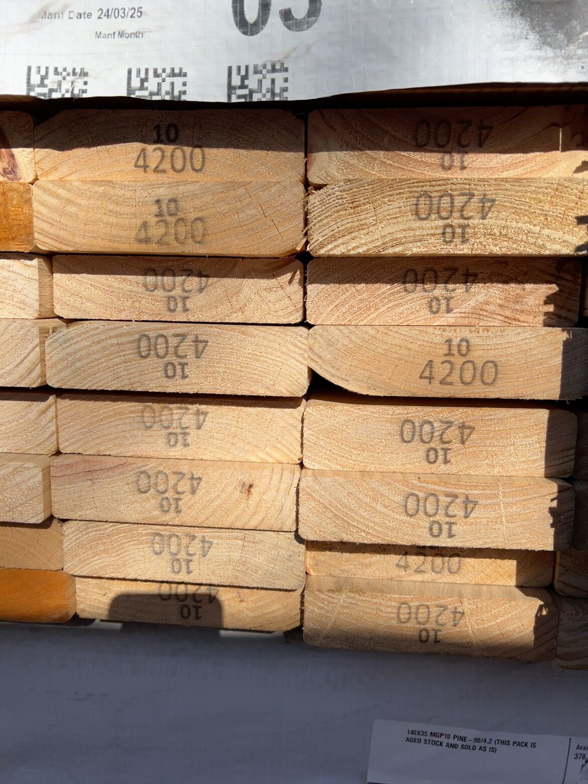 140X35 MGP10 PINE-90/4.2 (THIS PACK IS AGED STOCK AND SOLD AS IS) 140X35 MGP10 PINE-90/4.2 (THIS PACK IS AGED STOCK AND SOLD AS IS)