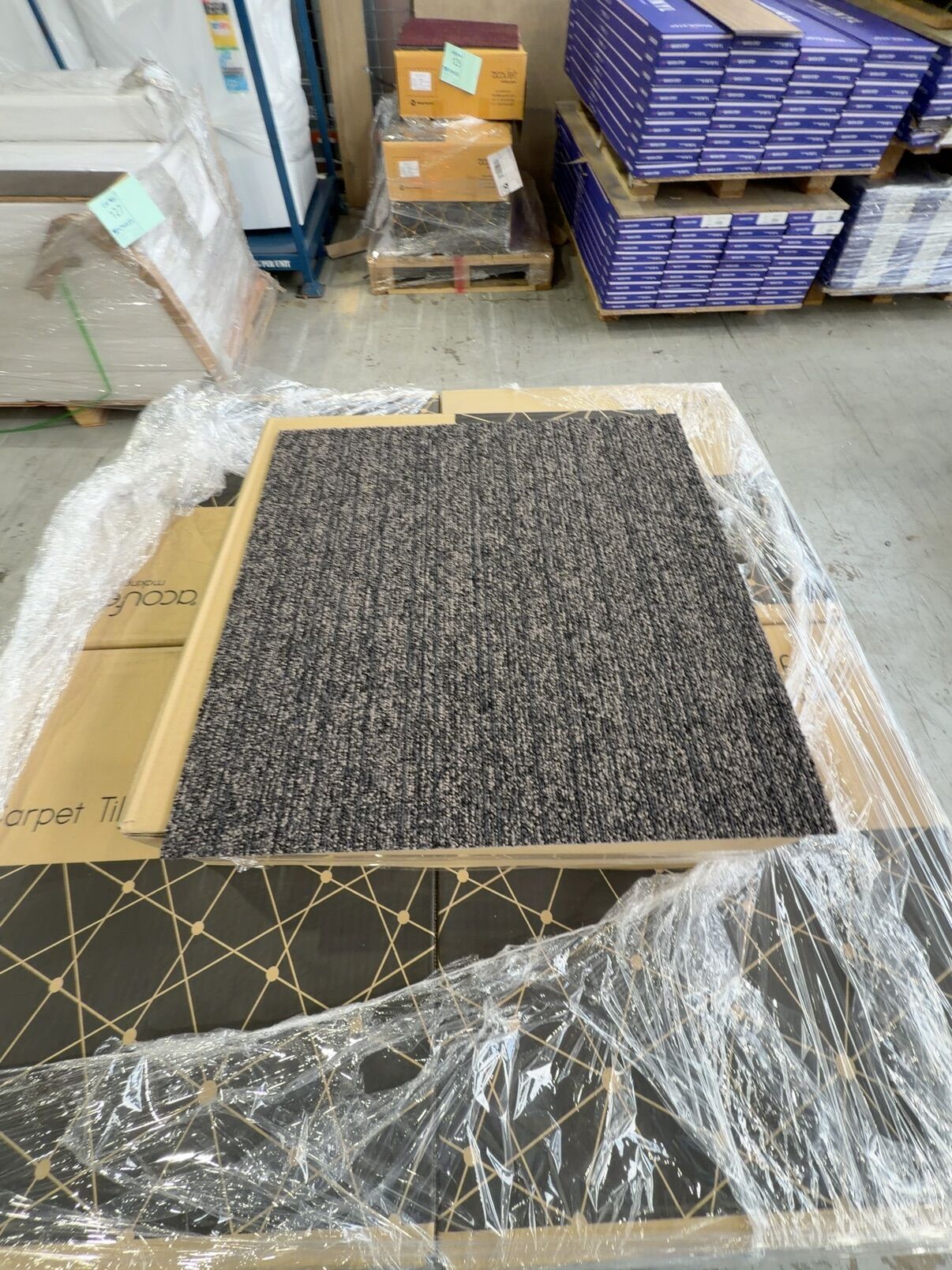 Barrier Back Carpet Tile Satellite Supernova - Size 500x500 (5.5m2) Barrier Back Carpet Tile Satellite Supernova - Size 500x500 (5.5m2)