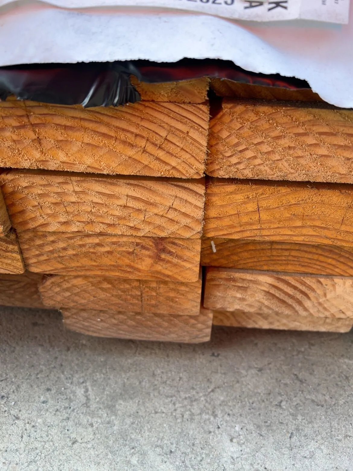 140X45 H3 MGP10 TREATED PINE-35/5.4 (THIS PACK IS AGED STOCK AND SOLD AS IS) 140X45 H3 MGP10 TREATED PINE-35/5.4 (THIS PACK IS AGED STOCK AND SOLD AS IS)