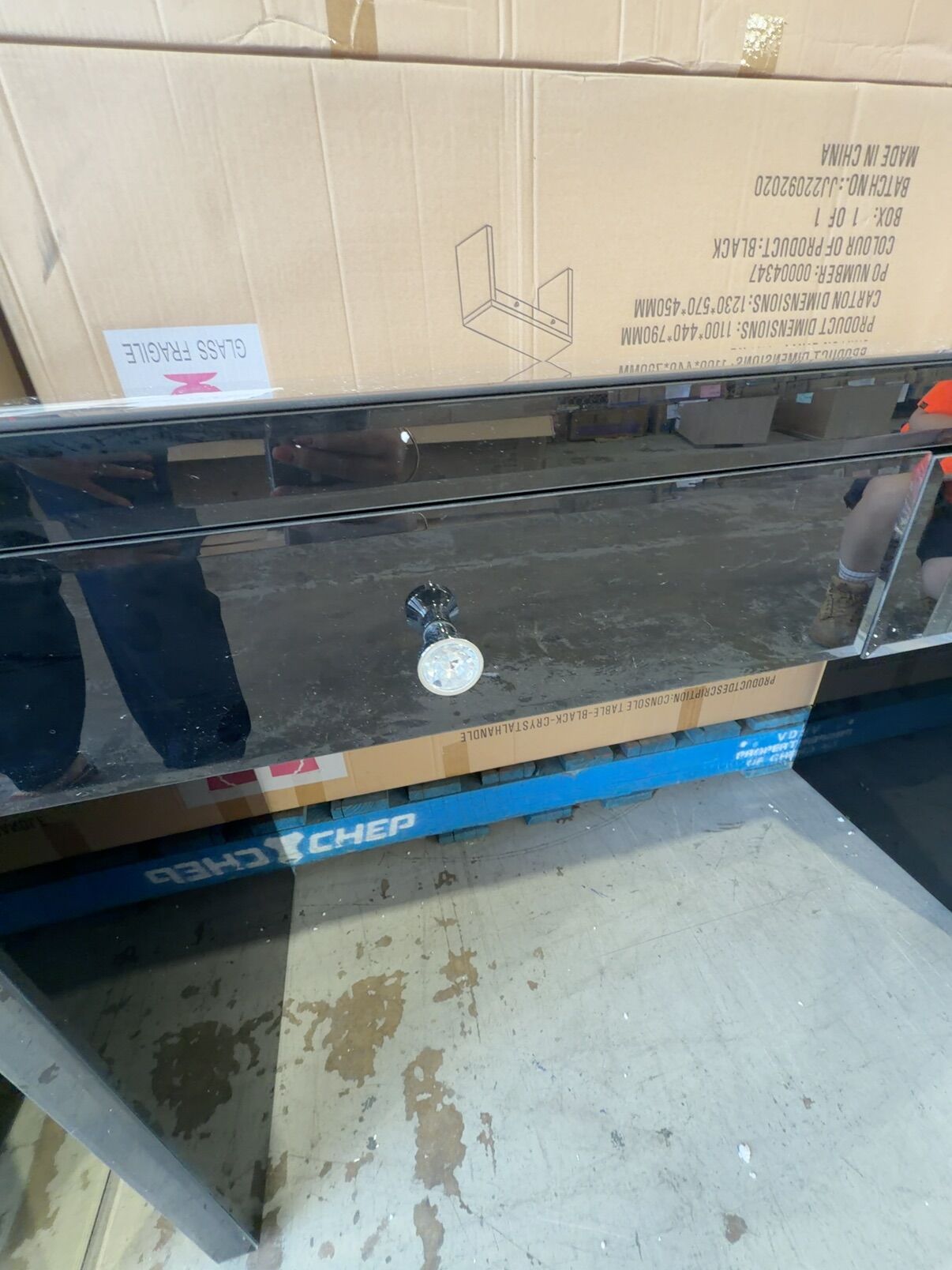 NEW BLACK GLASS CONSOLE/HALL TABLE WITH 2 DRAWERS WITH CRYSTAL HANDLE, 1100MM X 440MM, AU0320 NEW BLACK GLASS CONSOLE/HALL TABLE WITH 2 DRAWERS WITH CRYSTAL HANDLE, 1100MM X 440MM, AU0320