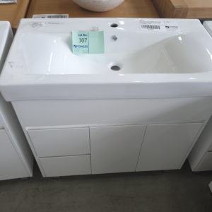 900MM GLOSS WHITE VANITY WITH FINGER PULL DOORS AND DRAWERS, LEFT HAND DRAWERS, WITH WHITE CERAMIC VANITY TOP VPB900KL-S439