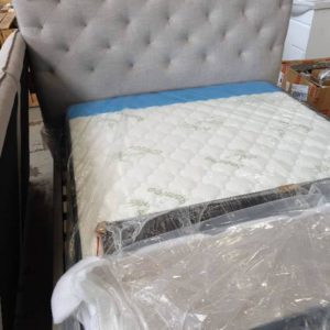 NEW QUEEN SIZE BED FRAME LIGHT GREY WITH BUTTON UPHOLSTERED HIGH HEAD BOARD WITH 2 DRAWERS IN BED BASE RRP$1599