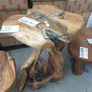 SOLID POLISHED TEAK HANDMADE WOOD TABLE WITH GLASS INSERT 84CM X 75CM RRP $1890 4B