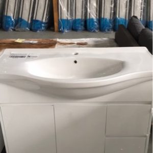 1000MM GLOSS WHITE VANITY WITH FINGER PULL DOORS AND DRAWERS RIGHT HAND DRAWERS WITH WHITE CERAMIC VANITY TOP VPB1000-192