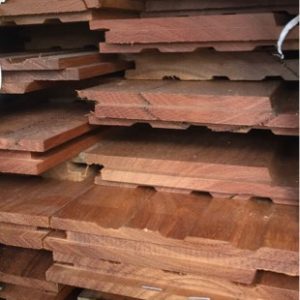 125X19 SPOTTED GUM FEATURE GRADE SHIPLAP CLADDING-(PACK CONSISTS OF RANDOM SHORT LENGTHS)