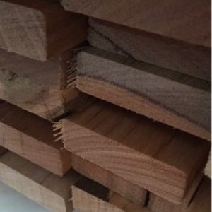 86X19 FEATURE GRADE SPOTTED GUM DECKING (PACK CONSISTS OF RANDON SHORT LENGTHS)