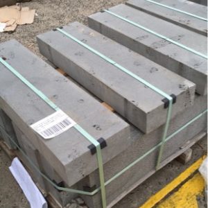 PALLET OF BLUE STONE SAWN STRAIGHT KERB PAVER PAVEMENT OR FOOTPATH 800 - 1200 X 100 X 250MM QTY 11 PIECES APR01-18