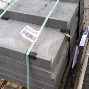 PALLET OF BLUE STONE SAWN COPER PAVER 600 X 350 X 20MM DROP 80 SWIMMING POOL COPING/STAIRS TREAD QTY 27 PIECES APR01-9
