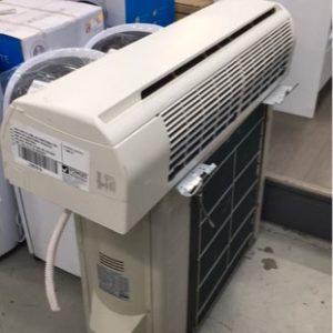 USED DISPLAY HOME AIR CONDITIONER UNIT DAIKEN AIR CONDITIONING RXS50L2VIB K5W AIR CONDITIONER INCLUDES INDOOR CEILING AND OUTDOOR UNIT SOLD AS IS NO WARRANTY #UNIT 2 BOTH MARKED #2