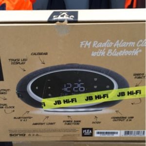 RETAIL RETURNS - FM ALARM CLOCK RADIO WITH BLUETOOTH SOLD AS IS