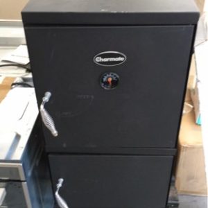 CM160-001 CHARMATE SMOKER OVEN RRP$299 3 MONTH WARRANTY