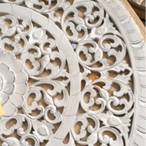 LARGE WHITE MDF WALL DECORATION ASSORTED DESIGN