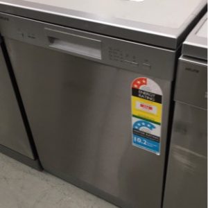 SECOND HAND EURO DISHWASHER EDV604SS S/STEEL WITH 3 MONTH WARRANTY DEO7263