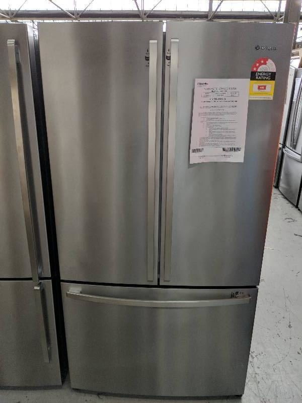WESTINGHOUSE WHE6000SA FRENCH DOOR S/STEEL FRIDGE 605 LITRE WITH FLEXIBLE ADJUSTABLE INTERIOR MULTI FLOW AIR TECHNOLOGY SPILLSAFE GLASS SHELVES RRP$1794 S/N B73576581 12 MONTH WARRANTY