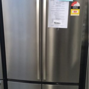 WESTINGHOUSE WQE6000SA 4 DOOR FRENCH DOOR FRIDGE 600LITRE WITH DOUBLE DOOR FREEZER TO FIT 900MM CAVITY FLEX FRESH DUAL SEALED CRISPERS FLEX SPACE INTERIOR WITH SPILLSAFE GLASS SHELVING RRP$2099 S/N B84971595 12 MONTH WARRANTY