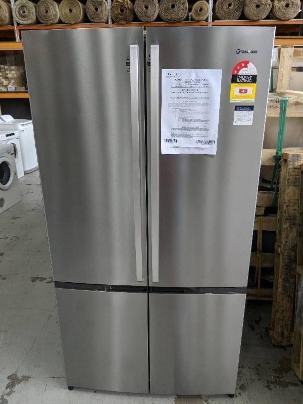 WESTINGHOUSE WQE6000SA 4 DOOR FRENCH DOOR FRIDGE 600LITRE WITH DOUBLE DOOR FREEZER TO FIT 900MM CAVITY FLEX FRESH DUAL SEALED CRISPERS FLEX SPACE INTERIOR WITH SPILLSAFE GLASS SHELVING RRP$2099 S/N B84971837 12 MONTH WARRANTY