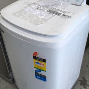 SIMPSON 5.5KG TOP LOAD WASHING MACHINE MODEL SWT5541 11 WASH PROGRAMSAGITATOR WASH ACTION GENTLE DRUM & TIME REMAIN DISPLAY S/N C84450228 **NOT WORKING SOLD AS IS**