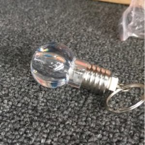 BOX OF 100 PCS BATTERY OPERATED LED BULB KEYRING LIGHTS WITH 7 CHANGING COLOURS