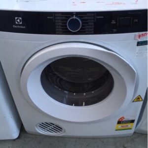 ELECTROLUX 7KG ULTIMATE CARE 500 VENTED CLOTHES DRYER EDV605HQWA S/N: C 90531689 WITH 3 MONTH WARRANTY