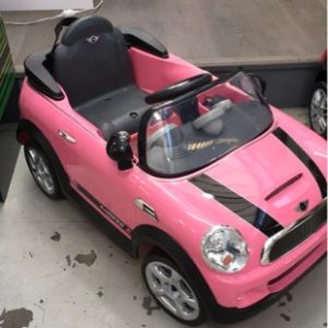 PINK MINI COOPER RIDE ON KIDS CAR 6V SOLD AS IS