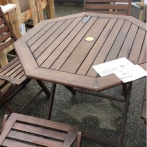 EX DISPLAY HOME FURNITURE - 5 PIECE TIMBER OUTDOOR SETTING SOLD AS IS