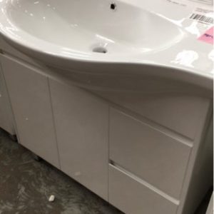 900MM GLOSS WHITE VANITY WITH FINGER PULL DOORS DRAWERS RIGHT WITH WHITE CERAMIC VANITY TOP VPB900-192