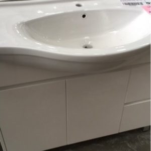 1000MM GLOSS WHITE VANITY WITH FINGER PULL DOORS DRAWERS RIGHT WITH WHITE CERAMIC VANITY TOP VPB1000-192