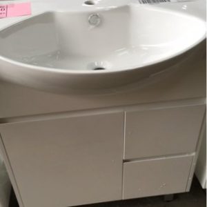 750MM GLOSS WHITE VANITY WITH FINGER PULL DOORS DRAWERS RIGHT WITH WHITE CERAMIC VANITY TOP VPB 750-102