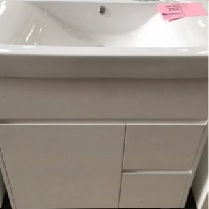 750MM GLOSS WHITE VANITY WITH FINGER PULL DOORS DRAWERS RIGHT WITH WHITE CERAMIC VANITY TOP VPB 750-S439