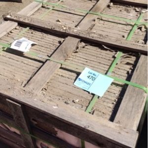 PALLET OF 903 X 450MM X 20MM FLAMED BRUSHED PAVER SOLD AS IS