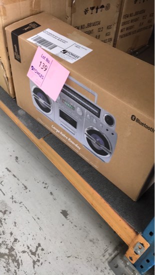 RETRO BOOM BOX WITH CD/ BLUETOOTH WITH CASSETTE PLAYER AM/FM RADIO