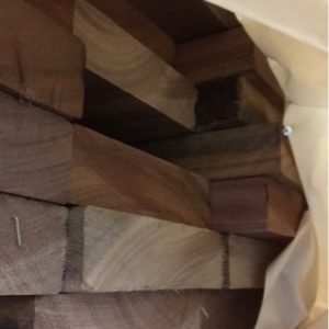 135X32 FEATURE GRADE SPOTTED GUM DECKING (PACK CONSISTS OF RANDOM SHORT LENGTHS)